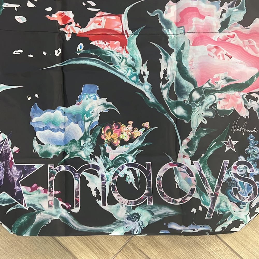 Macy’s reusable bag. 2 for $8 - Picture 3 of 5